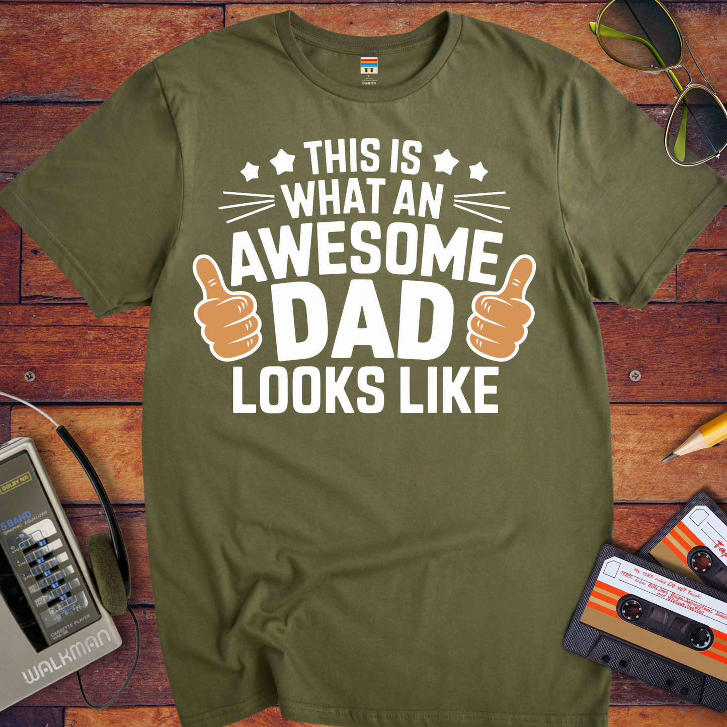 'This is An Awesome Dad Looks Like' T-Shirt
