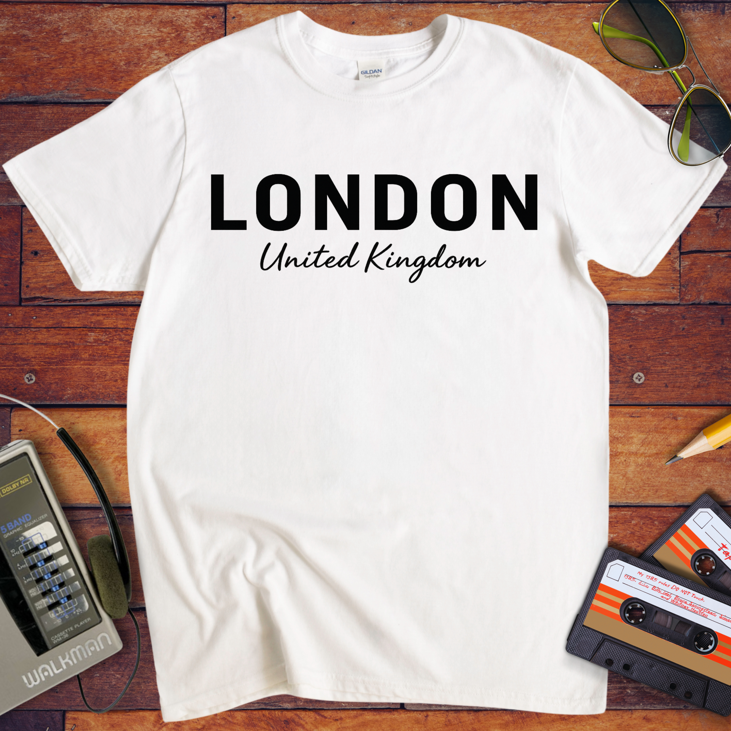'London '  T-Shirt