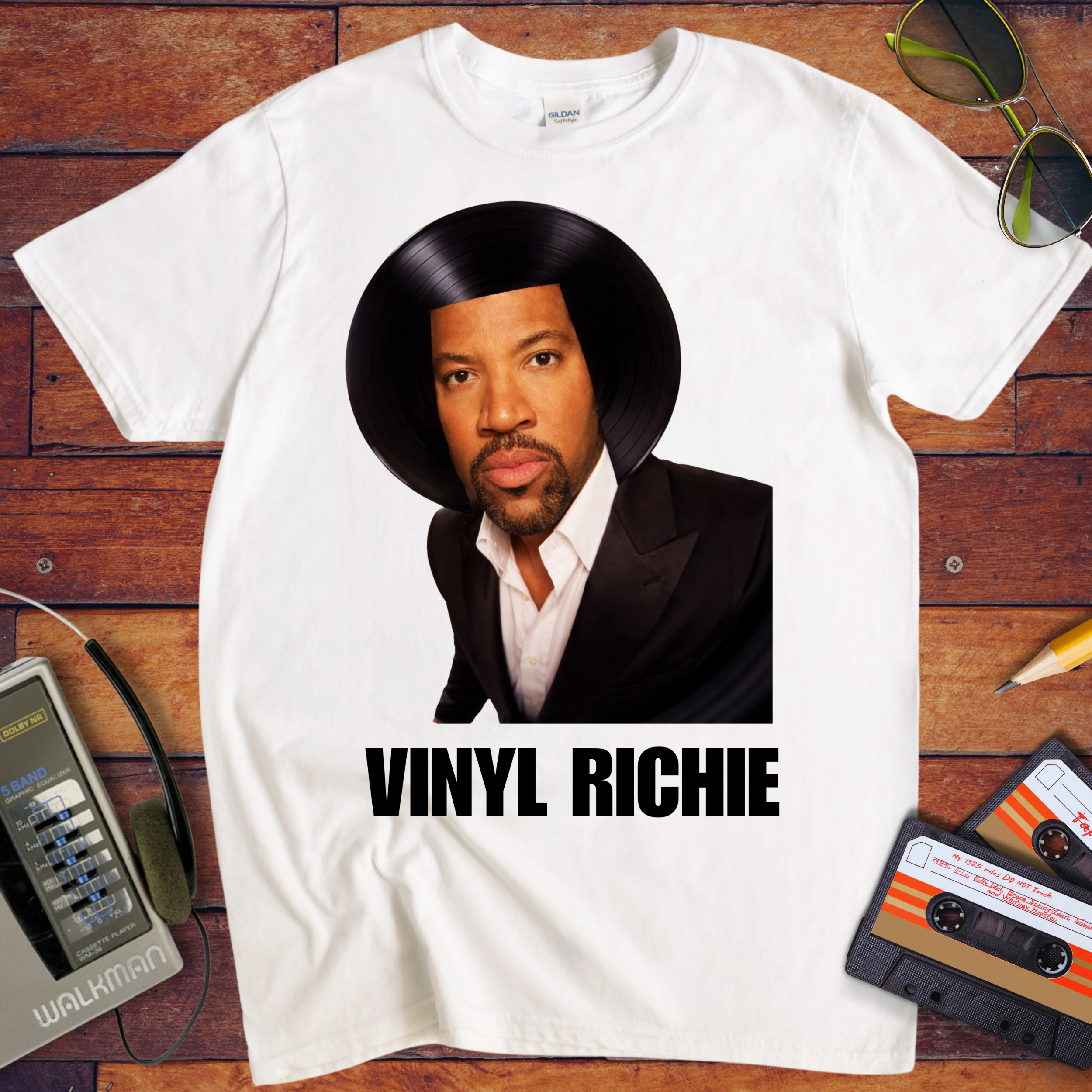 ' Vinyl Richie   'Funny T-Shirt