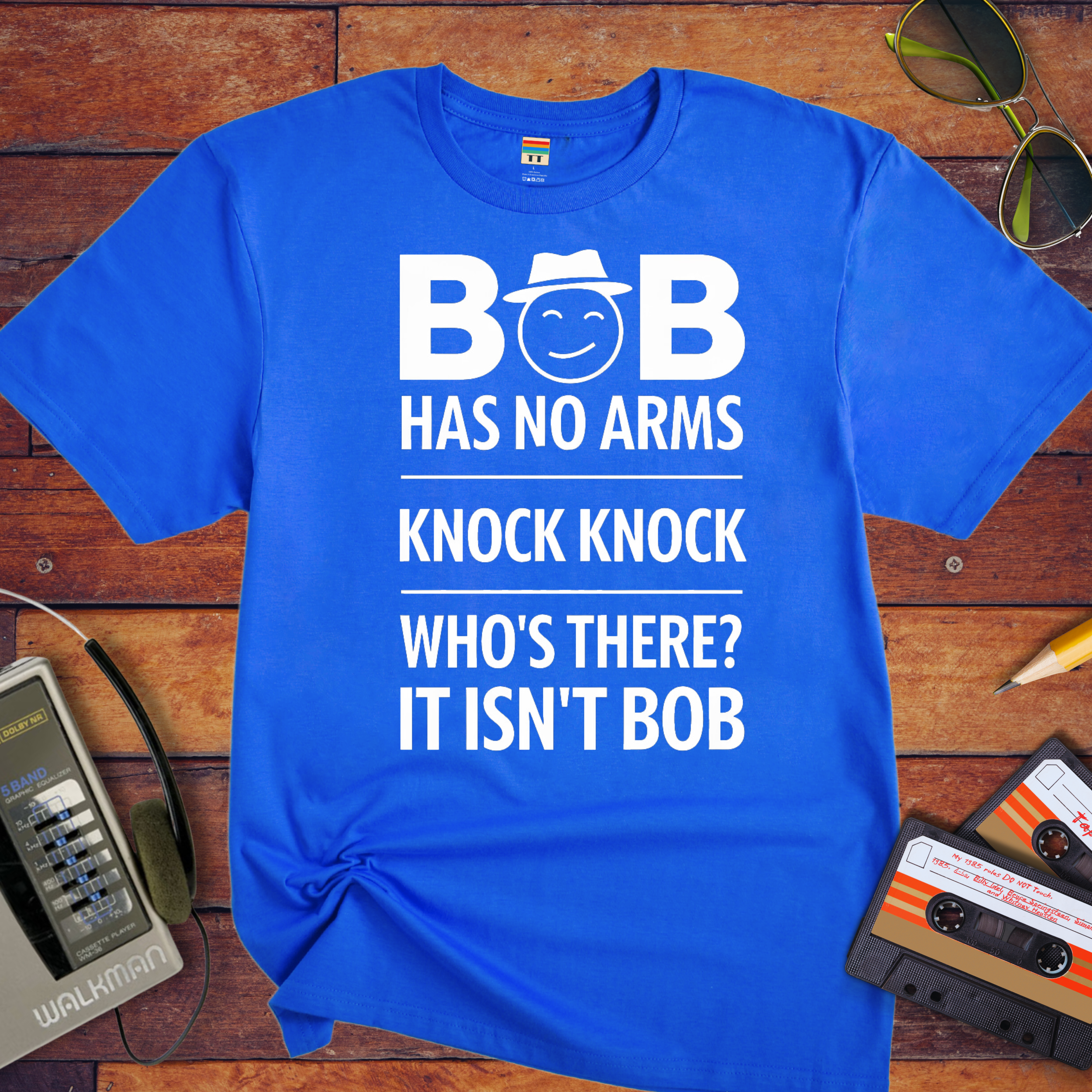 "Bob Has no arms" T-Shirt