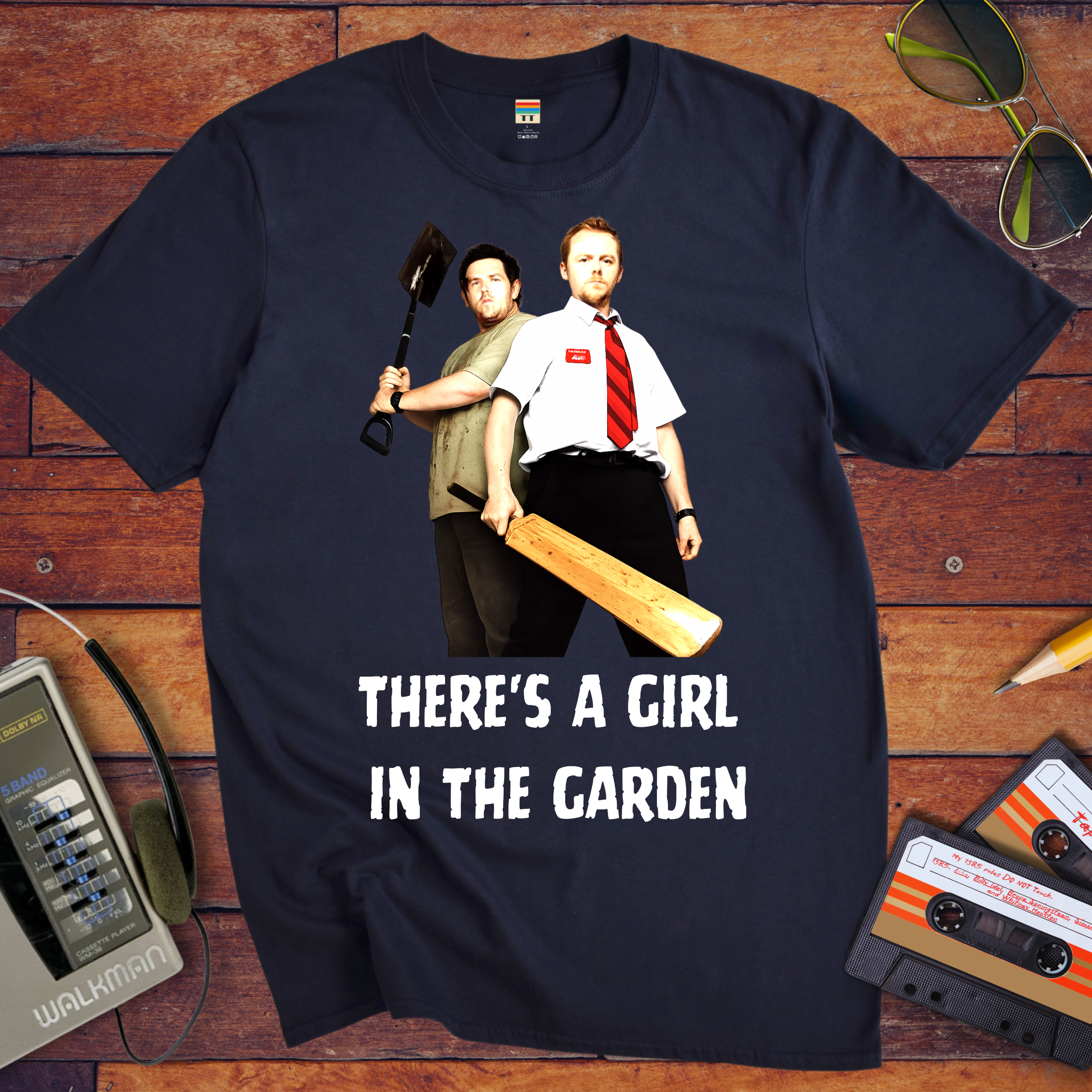 'It's a girl in the garden' Funny T-Shirt