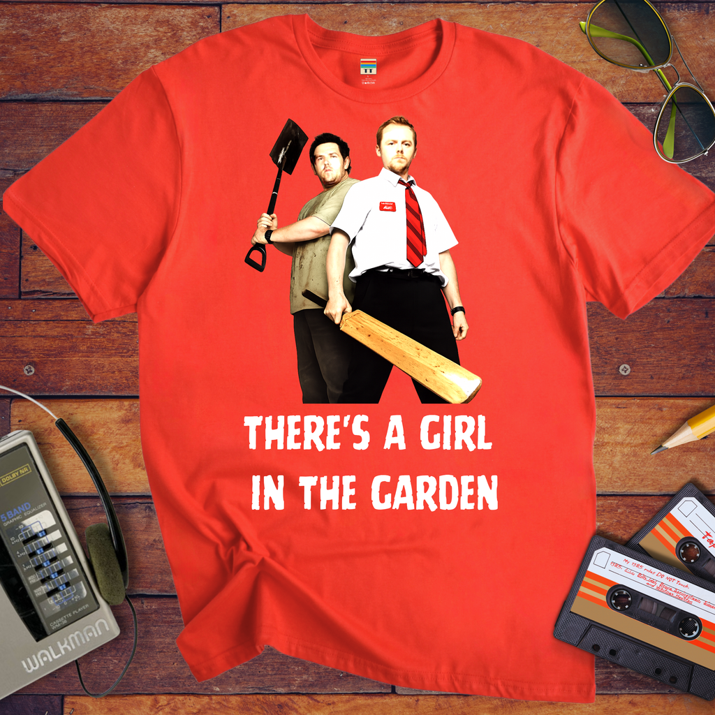 'It's a girl in the garden' Funny T-Shirt