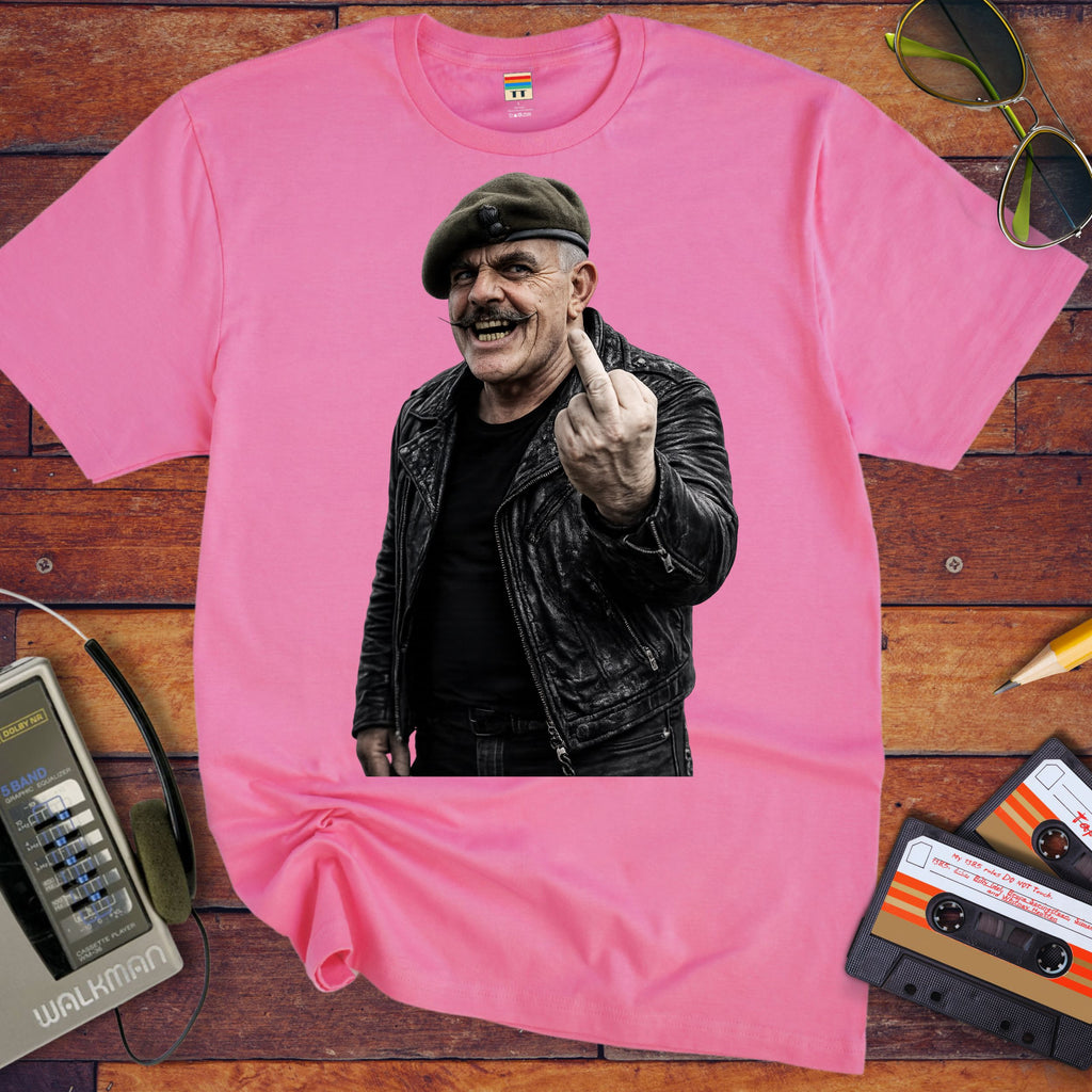 'Winsor Davis  V2'  T-Shirt