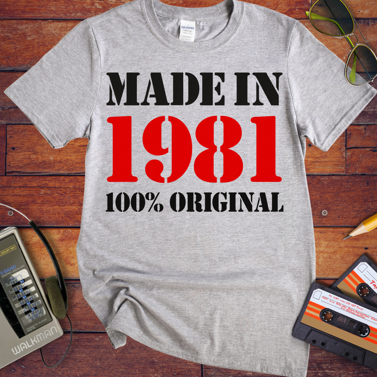 'Made in 1981 100% Original'  Funny T-Shirts