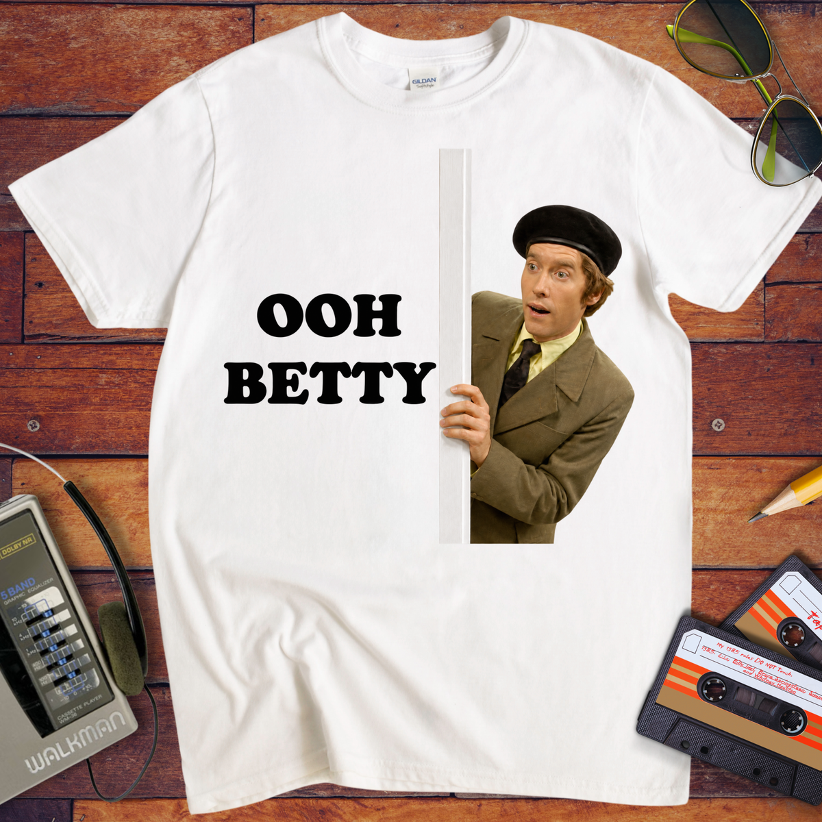 Ooh Betty V2' Funny T-Shirts