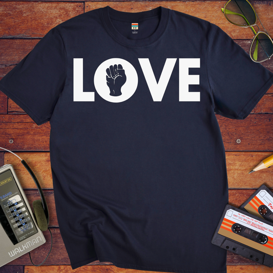 'Love' T-Shirt
