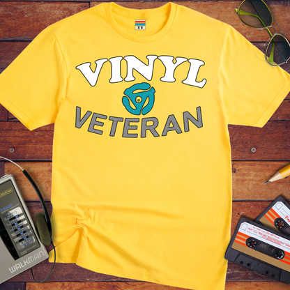 'VINYL VETERAN' T-Shirt