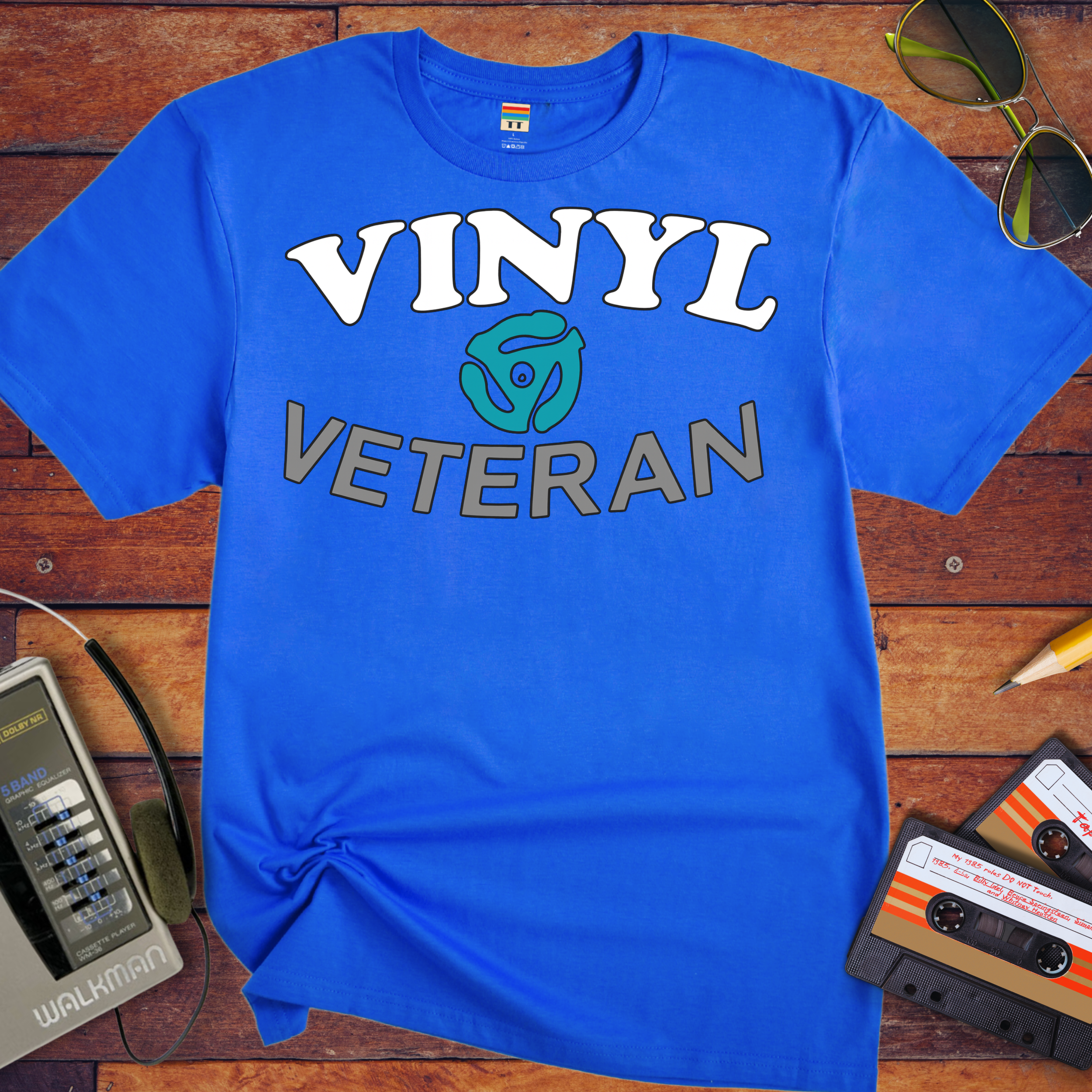 'VINYL VETERAN' T-Shirt