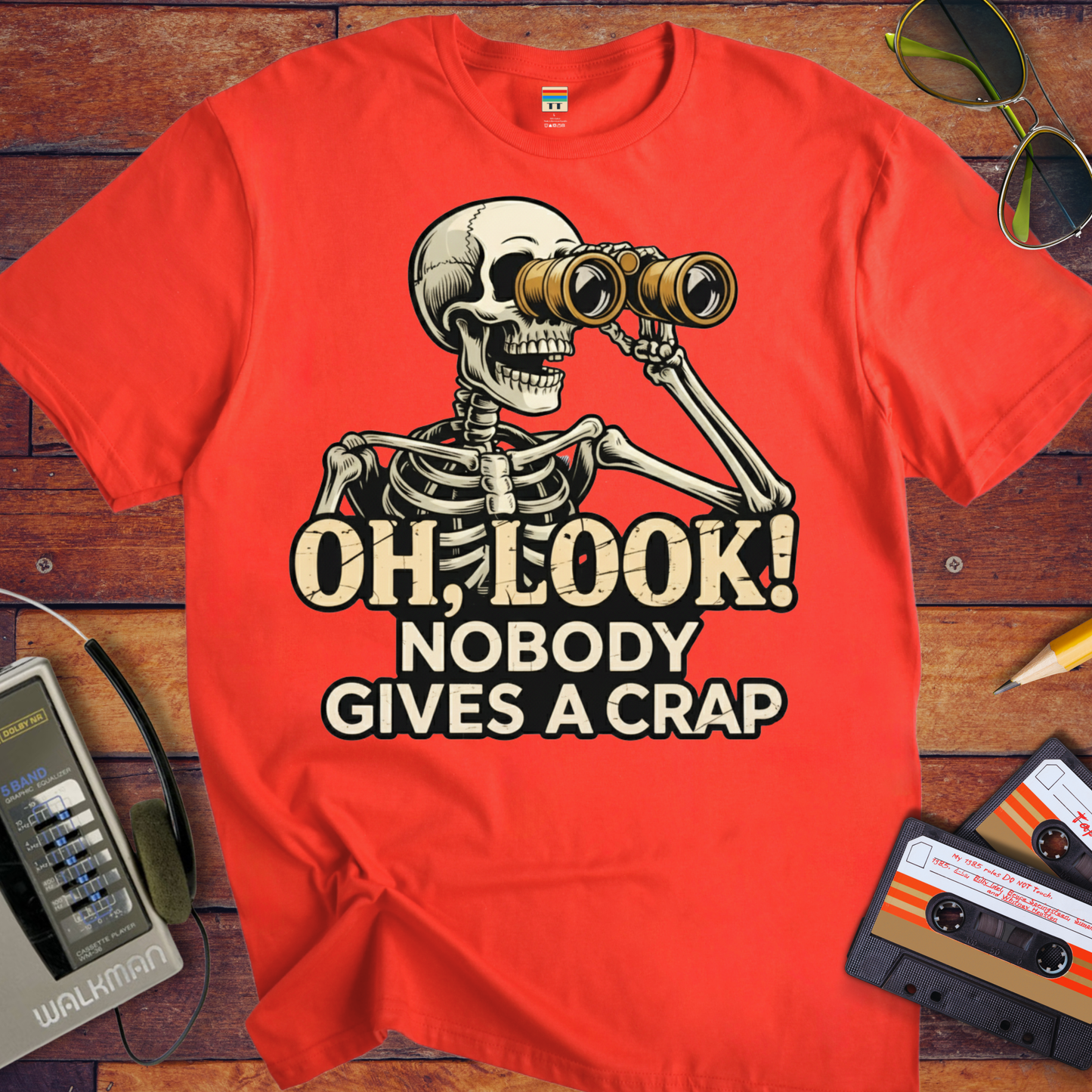'OH, LOOK! NOBODY GIVES A CRAP' T-Shirt