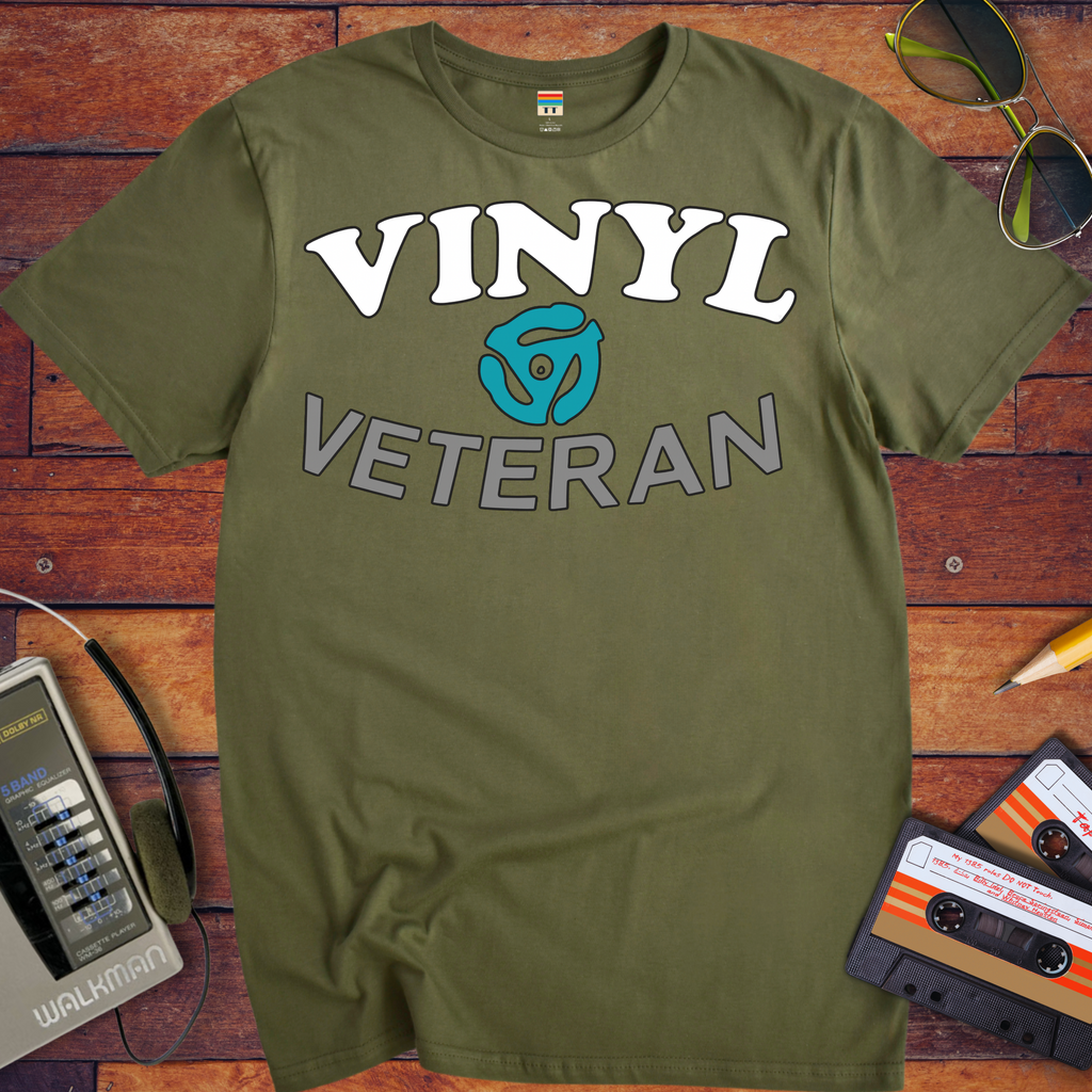 'VINYL VETERAN' T-Shirt